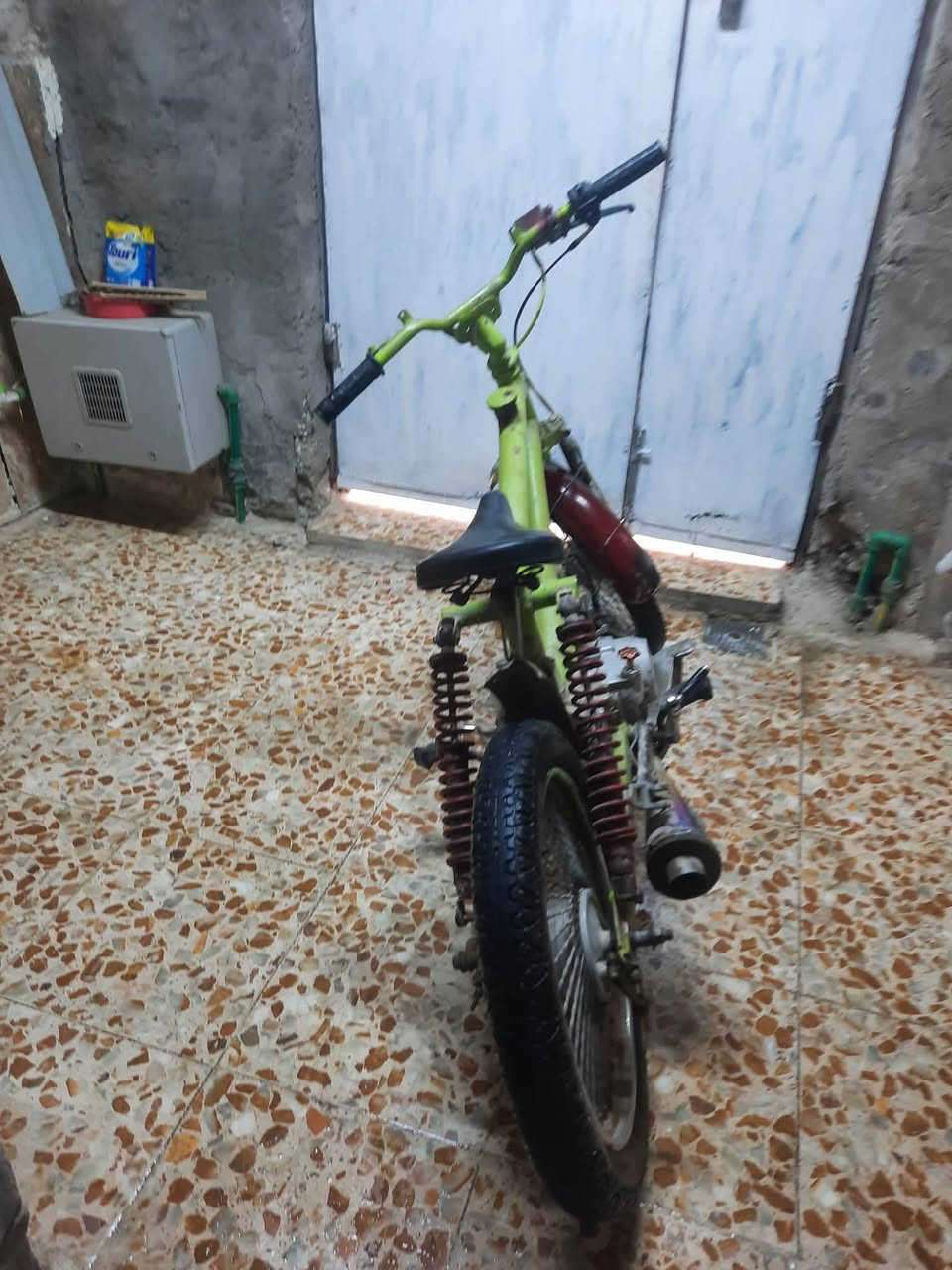 دراجة البيع مكينه حلوه صالنصه رياضي هاي الدراجه شوف عينك تنميره الكير بدون كلج خيرمن الله مكاني بغداد الشعله السعر 150 وبيهه مجال الطيبين  ***********
