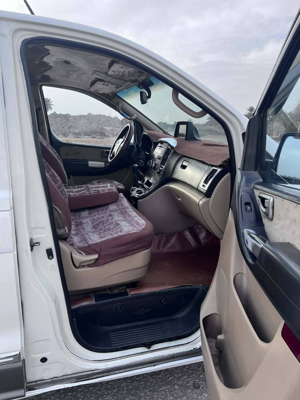 السلام عليكم ورحمة الله وبركاته ستاركس مفتوح موديل 2009 مكفوله كفاله عامه مكينه حداديه كير اكسل تبريد ثلج دواخل سياره جاهزه مال جناي العنوان بابل  السعر 133وبيهه مجال الاتصال على الرقم ***********
