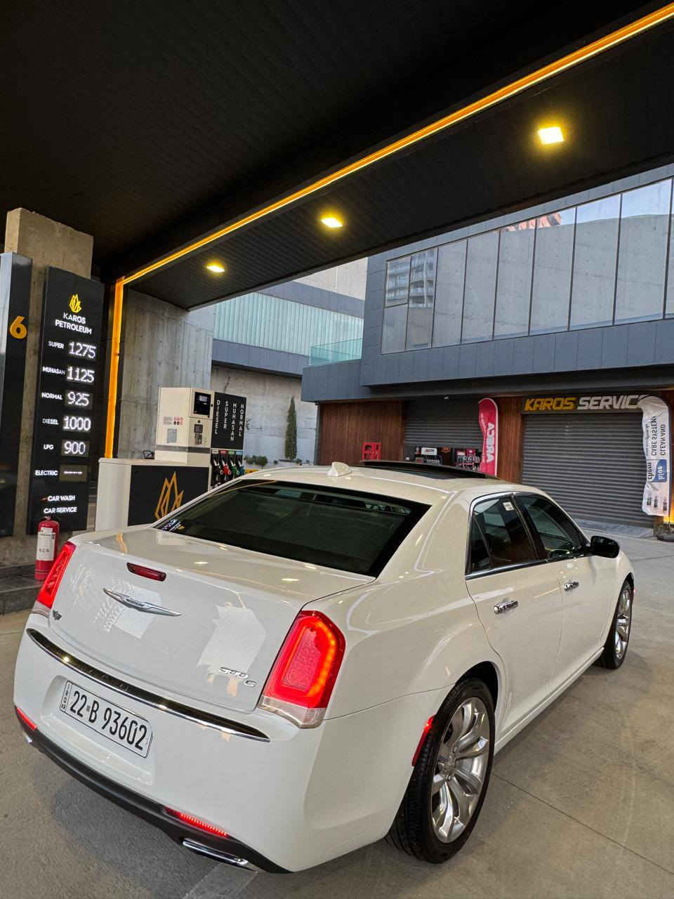 سلام عليكم اوباما موديل 2016C سياره مكفول كفاله عامه من سياره جديده احله من صور كلين تايتل هزه رقم كله جديد 🆕 
رقم ☎️ ***********
مواصفات سياره C
شاشە کبیرە 
كشن تتفيه تبريد
كشنات كهرباي امامي 
كشنات خلفي تتفيه 
كشن خزن ميموري مع استيرن
شفتات استيرن 
برده خلفي 
كامره خلفي دواره 
سستم سماعات Alpien
مرايه قلاب مع بك
سكف بانوراما فتحتين بل سكف
سياره ماشيهmil 65
يدات مع مرايات نيكل
محرك 3600
بعد مواصفات 
السياره مكفول كفاله عامه جديد 🆕 اربع تايرات 🆕 جديد هزه رقم سنويه كله جديد بسمي شرط تحويل مكان سياره سليمانيه رقم هاتف ☎️ *********** …
