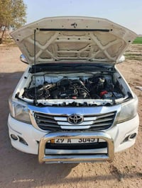 تويوتا هايلوكس • بيك اب