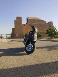 ماكس عدلة • حك • المدائن
