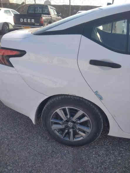 فيرسة موديل 2020 S
يك جاملغ صبغ بي داخلي 
40 هزار رويشتية
رقم موبايل واتساب 
*********** اكر
