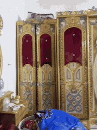 غرفه للبيع جديدة قبل 3اشهراخذته لابيه ضربه لابيه كسر مستعجل عل بيعته ***********
