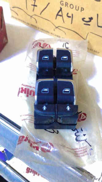 اجاوب وات ساب او اتصال فقط خدمه رسائل البيج متوقفه ***********
قطع غيار مستخدم وجديد

راسلني وات ساب متوفر من ساعه 5 ونص الصبح حتى ال 9 ليلا 

متوفر جميع ادوات وقطع غيار جيتا باسات طوارق تيكوان اطلس بيتل 

Q7  Q5 A6 A4 

جميع الفلاتر شوته تبريد دهن

دهن كاسترو اصلي 

صيانه كامله لجميع السيارات 

بااحدث الادوات وبرمجه  للسياره تعاريف تحديث لنضام السياره 

  (العنوان / بغداد/ شارع النضال/ مقابل باب دخول محطه وقود البتاويين)

للاستفسار (***********) :مصطفى

وتوجد خدمه توصيل لجميع محافظات العراق مجانًا
