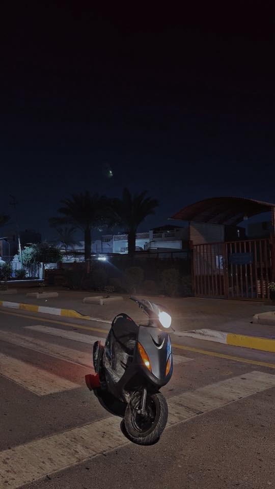 سلام عليكم دراجة ماكس عدلة لون فيلي كاملة مكملة مناقصه شي سلف هندر كلة شغال دراجة بلادية مال واحد جناي معتني بيهة بس حتاجيت وريد ابيع مكاني البياع الشهداء رقمي ***********
