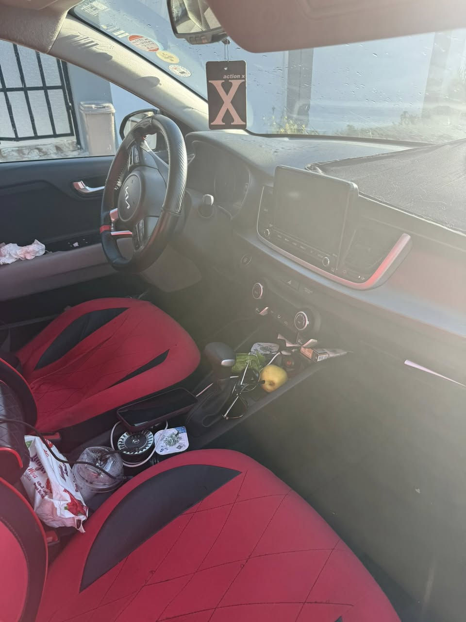 2023 KIA Rio, LX
بصمه 
رادار خلفي
شاشه كبيره 
كامره خلفيه 
ايرباك الدشبول والستيرن سليمه 
بجم كبس
الجاملغ خلف السكن والباب صبغ والجملغ خلف السايق والباب الخلفي كلير ويه التكمه كلير فقط بدون معجون بدون كص 
السياره مرقمة اربيل هزه وفحص جديد 
السعر المطلوب 115 وبيها مجال 
للاستفسار : ***********
