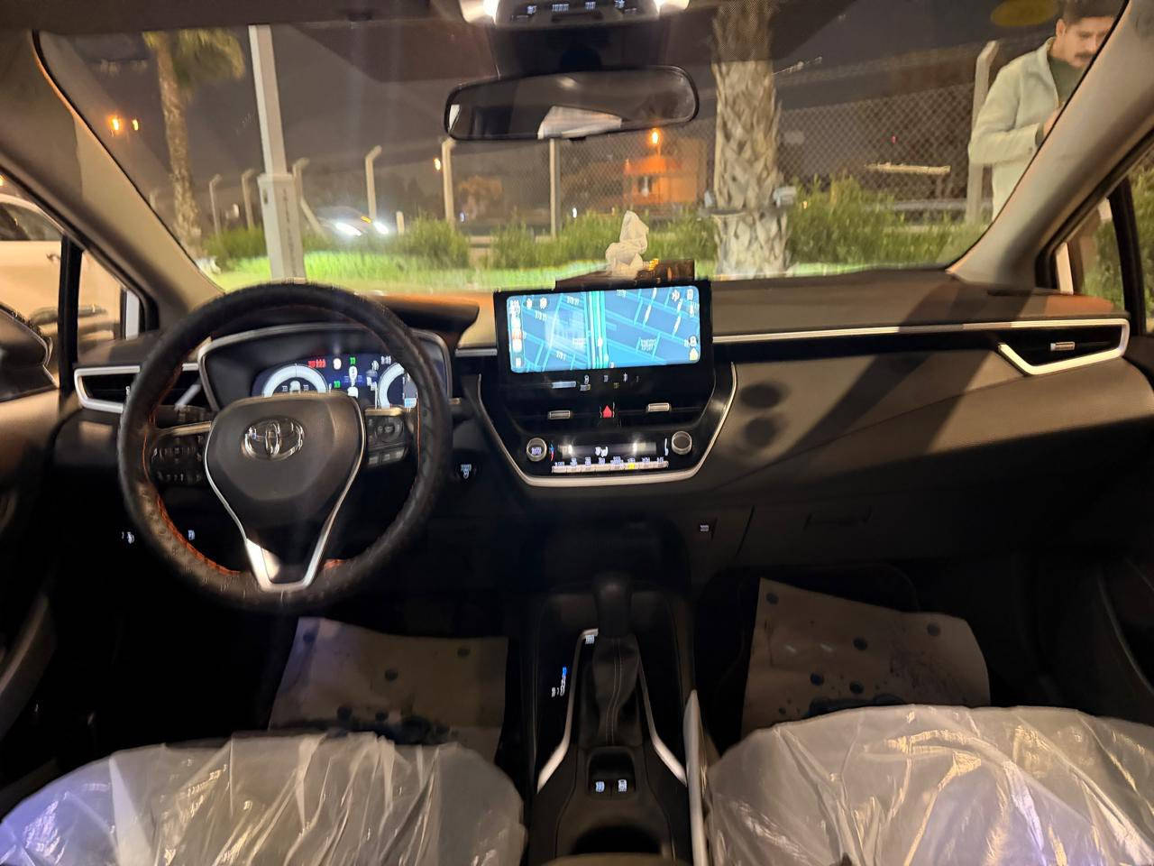 السلام عليكم 
كورلا موديل 2024 هايبرد شكل الامريكي
24  الف السنويه تنتهي ب نهاية 2030 
رقم بغداد بااسمي على ايد وحدة مكفولة من الضربة
مكان السياره بغداد الغزالية
***********
السعر 148 وبي مجال بسيط
