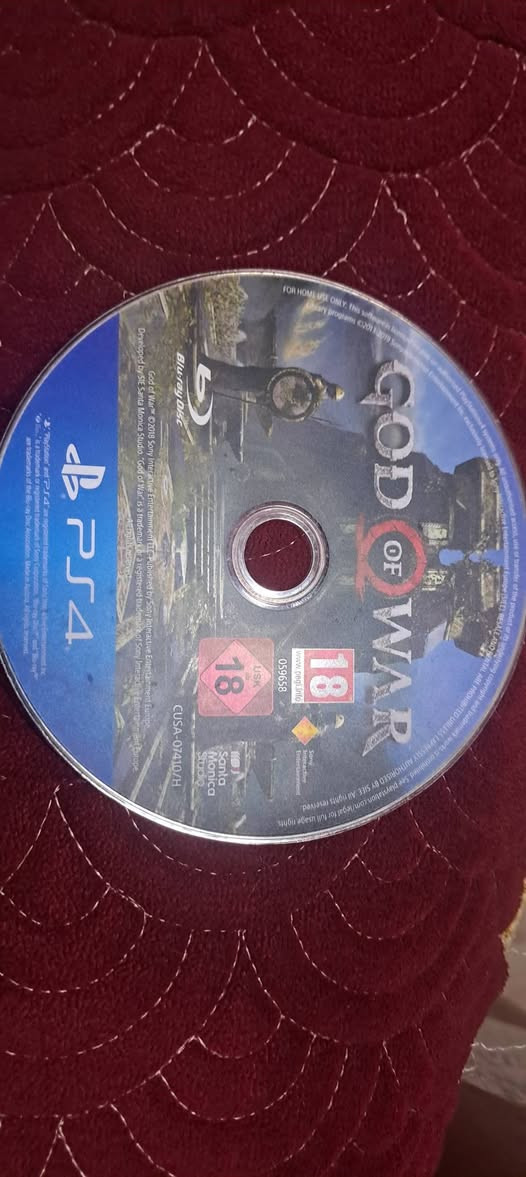قرص لعبة إله الحرب /god of war للبيع 
على بلايستيشن 4
الجزء /الرابع (ما بعد قتل زيوس) 
نظيف و يشتغل و اذا ما يشتغل فلوسك مرجوعة
العنوان /حي العطاء /شارع 30


**إذا كنت صاحب هذا الإعلان وتريد حذفه لأي سبب، رجاءا أرسل رسالة إلى الدعم الفني**