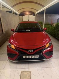 كامري 23 أمريكي فئه SE AWD  ماشية 101 km  بصمة  تشغيل عن بعد  رادارات ...