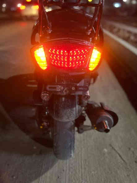 السلام عليكم سكنس فحل فول تزويد السعر 500 كهربائيّاته كله شغالة شغل وطلع نكرة سلف
تزويدهة 
يدات بريك اصلي 
صالنصة رياضي اصلي
بكلايت واشاير برتالي 
دبلات كرزيات اصليات
كور رياضي تتمارك 
سلف اصلي رياضي 
فج وصينية 
مكاني حي اور او مدينة ***********رقمي
