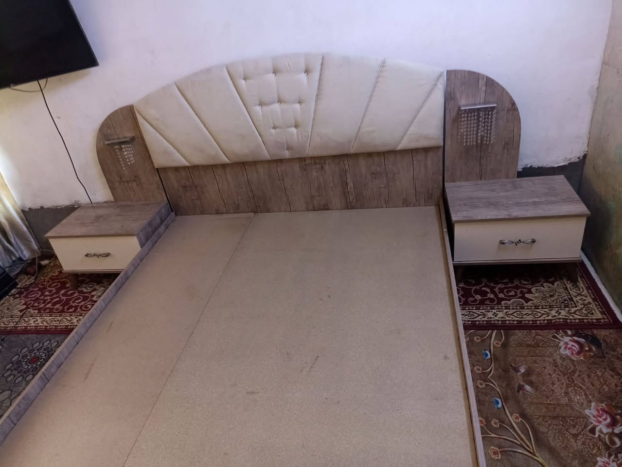 ياالله يارزاق ملحقات غرفه للبيع كلش نضيفه الشراي يجي خاص السعر ١٥٠ وبي مجال


**إذا كنت صاحب هذا الإعلان وتريد حذفه لأي سبب، رجاءا أرسل رسالة إلى الدعم الفني**