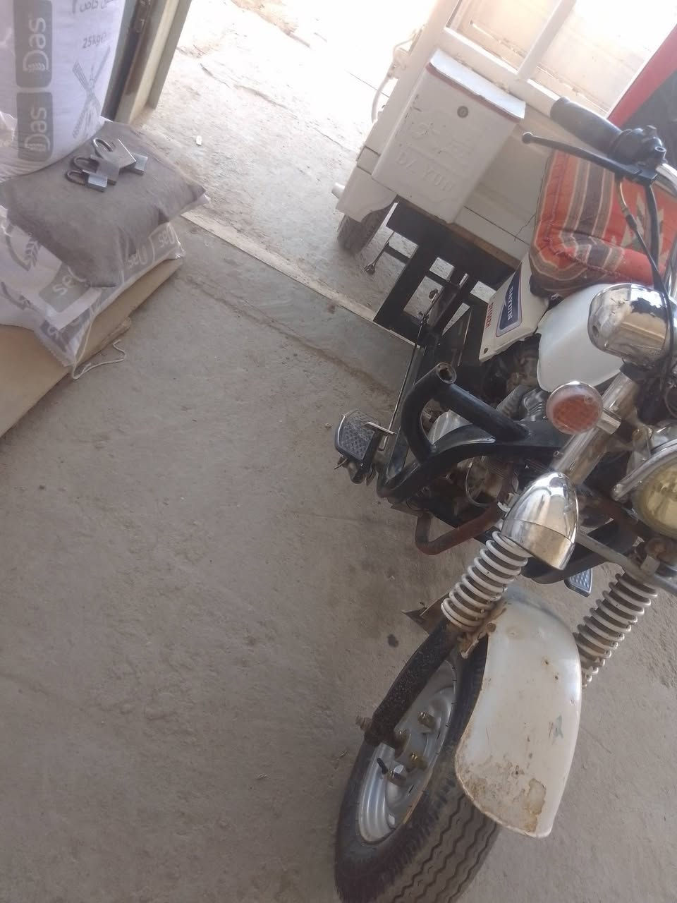 السلام عليكم شباب ستوته موديل 16 اوراق اصولي المكان شطره موديل 16 مفتوحه بستم ولفات،***********
