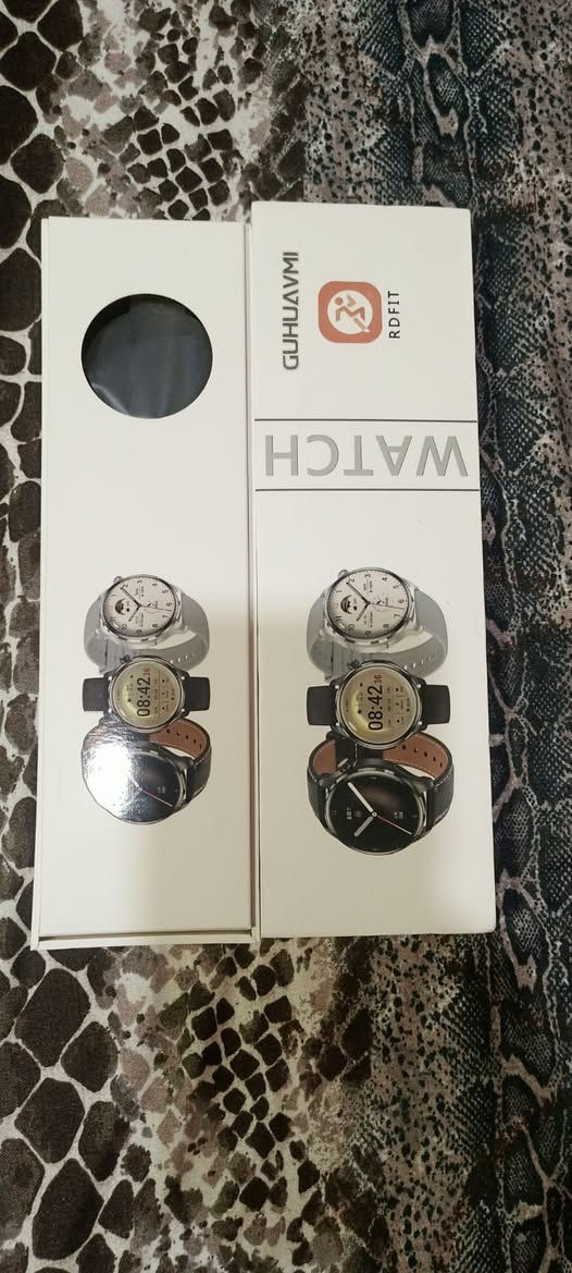 ساعة ذكية متعددة الوظائف
مكالمات لغه عربيه 
 النشاط البدني
 عداد الخطوات
 مراقبة النوم
طقس
تحكم الكامره 
 إشعارات المكالمات والتطبيقات 
معدل ضربات القلب
 للتحكم بالموسيقى 
عرض الإشعارات والرسائل
  مقاومة للماء 
- دعم إشعارات الهاتف والرسائل
- مراقبة اللياقة والنوم
- تصميم مقاوم للماء IP67


**إذا كنت صاحب هذا الإعلان وتريد حذفه لأي سبب، رجاءا أرسل رسالة إلى الدعم الفني**