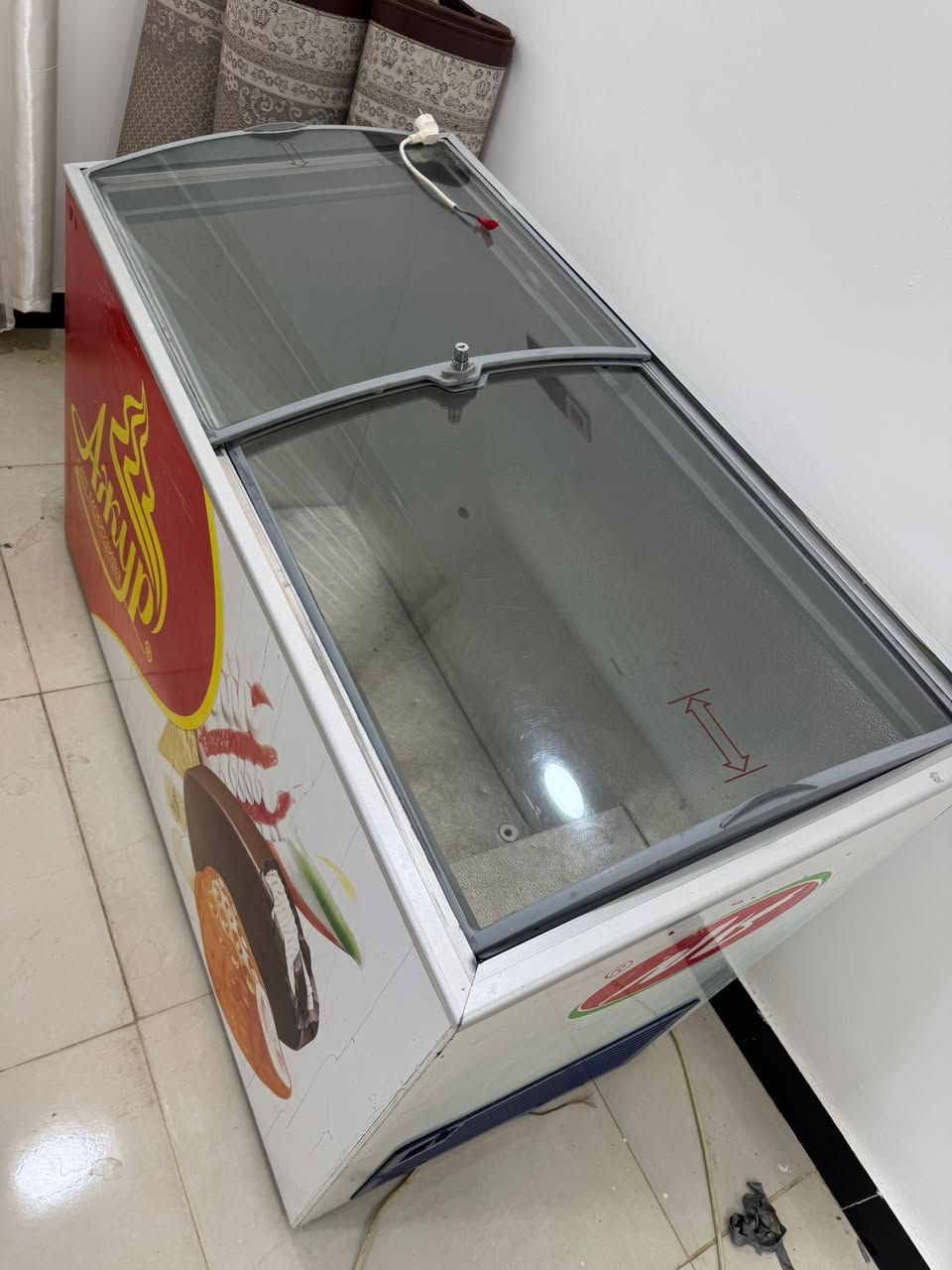 برادين وعارضه للبيع شغالات شرط الفحص
السعر القطعه ٢٥٠  الف 
المكان الكوت الانوار 
***********
