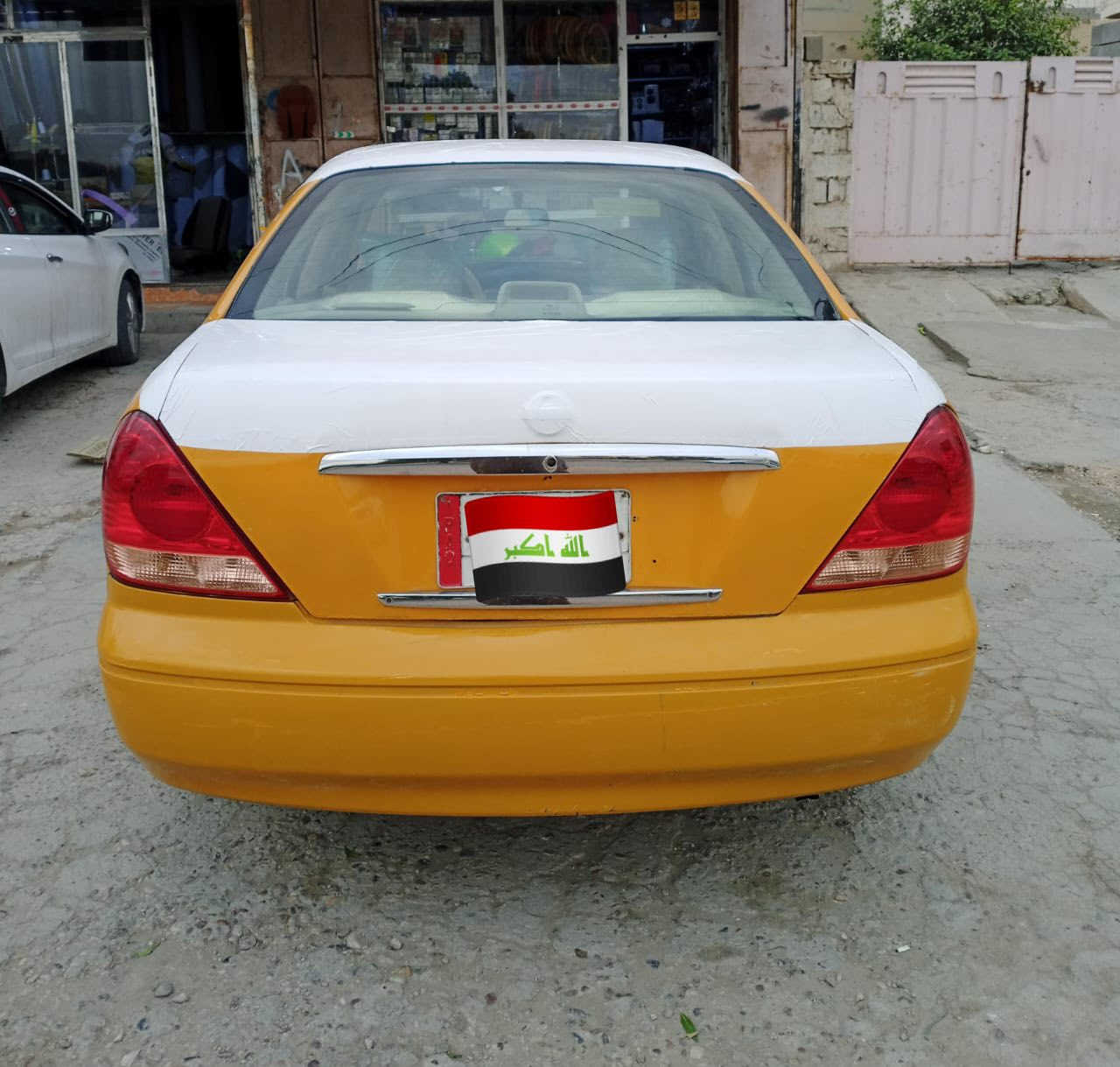 السلام عليكم سني موديل 2005 رقم بغداد سنوية مو ساقطة تحويل مباشر كير اوتماتيك  تبريدها شغال سيارة جاهزة  السعر 67 
العنوان الرمادي التاميم /الورار 
هاتف 📞 ***********
هاتف 📞 *********** 
غير متواجد علئ فيسبوك
