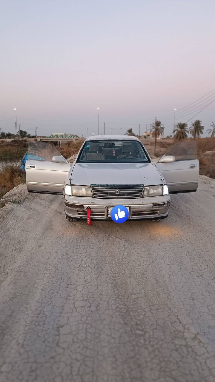 سلام عليكم بطه متصل 1994 لاكص ولانقل 
سنويه 29 باقي على استلام الوحات ولوصولات موجوده فقط استلام شرط التحويل مكينه وكير 2500 لا تنقص ولاتبخير حداده وتايرات جاهزات كله نضيفات كهربائيات من لدعاميه لدعاميه كله شغاله 35 وبيها مجال عنوان ذي قار چبايش. 
رقم.  ***********
