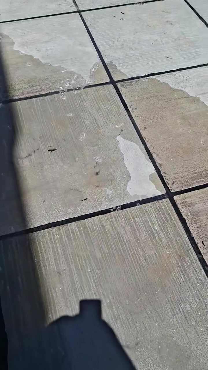 السلام عليكم ورحمة الله
ملاحظه 👈( متدفع اي مبلغ الا بعد الفحص والتسليم )
يوجد كادر متخصص لعمل السطوح بلشتايگر واعادة الماستك القديم ولقلع السطوح واعادة تطيبگها وعملنا شرط الفحص  
من مواد وعوازل والتسليط والماستك كل هذا وبأسعار مناسبة جدآ للاستفسار الاتصال ع الارقام ***********_***********
