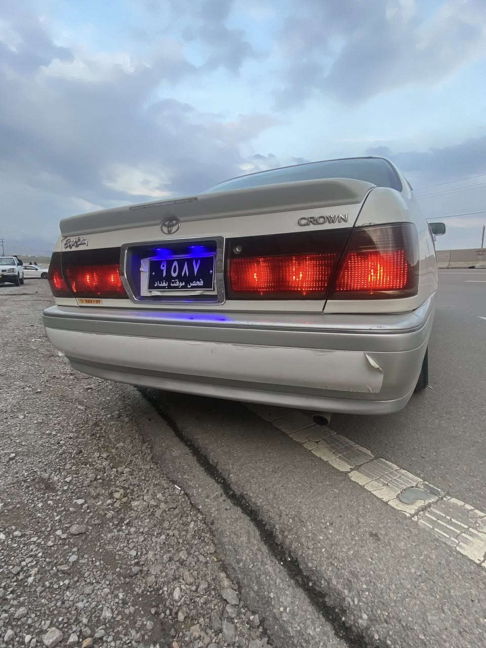 سه‌ره‌تا به‌ناوی خوای گه‌وره‌
مه‌لیكه‌ بڕاوه‌ مه‌كینه‌ D4گه‌وره‌ سه یاره‌كه‌ نمونه‌یه‌ گێڕو مه‌كینه‌ به‌شه‌رتی 10فیته‌ر سێرفزی كاملی بۆكراوه‌   سوكان كاره‌با  شوێن بڕاوه‌  2دوگمه‌ی ناوزارد دوراوه‌ته‌وه‌ABS تڕاكشن كامل مه‌زبوت 

نرخ ٣٧مه‌جالێكی برایانه‌ 

ژ.م***********
