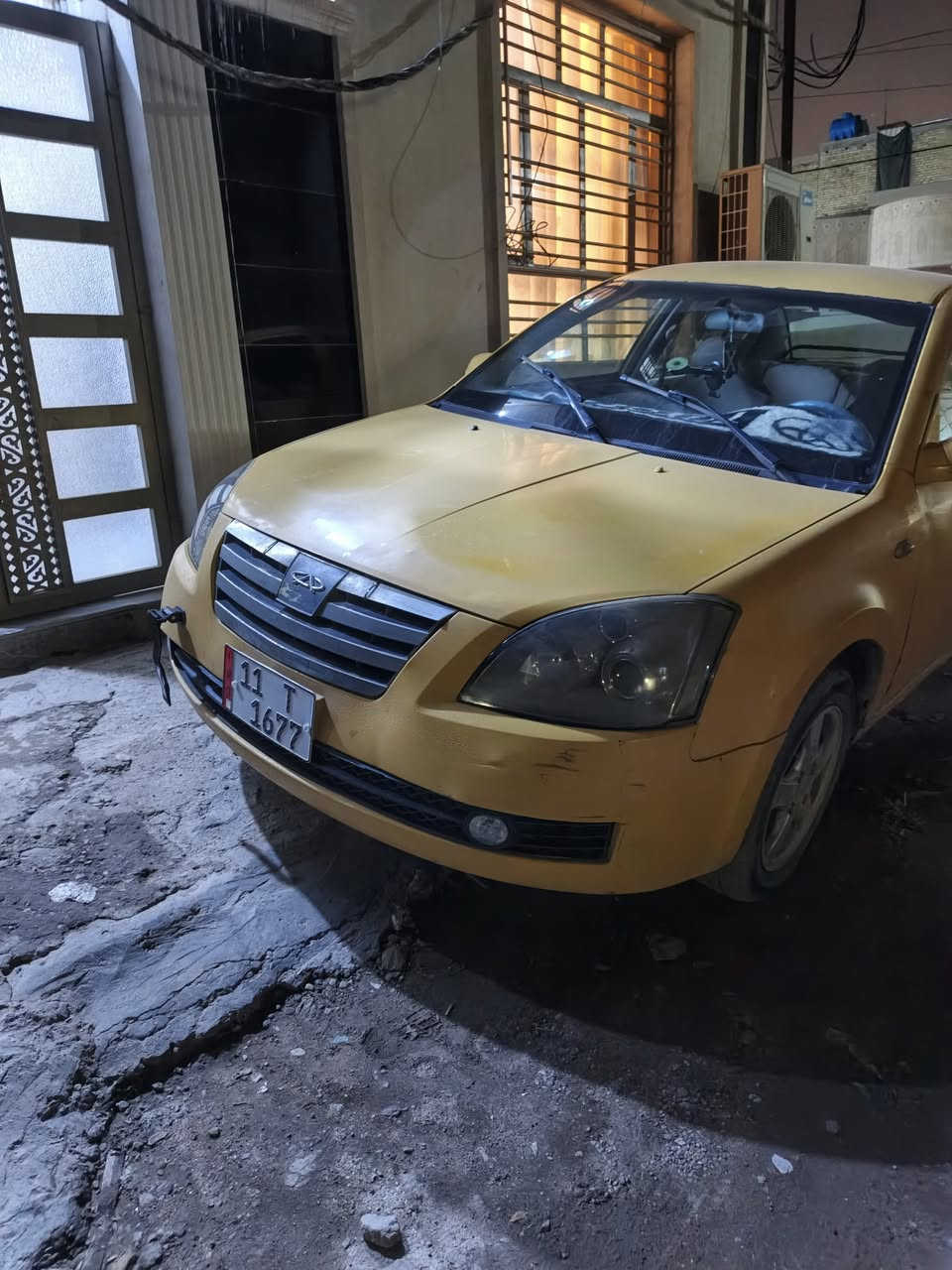 السلام عليكم شيري اي فايف كير ومحرك كورله  وخير من الله ثنينهن  وتبريد شغال وضفيره ولا جطل بيها صدردها امامي خلفي جيد نسبه ٨٠/١٠٠ ومصفره هيئه وغرامات وارقام نكليزي  الرقم *********** مكان كاضميه بغداد سياره بيها زنون ب ١٥٠ الف
