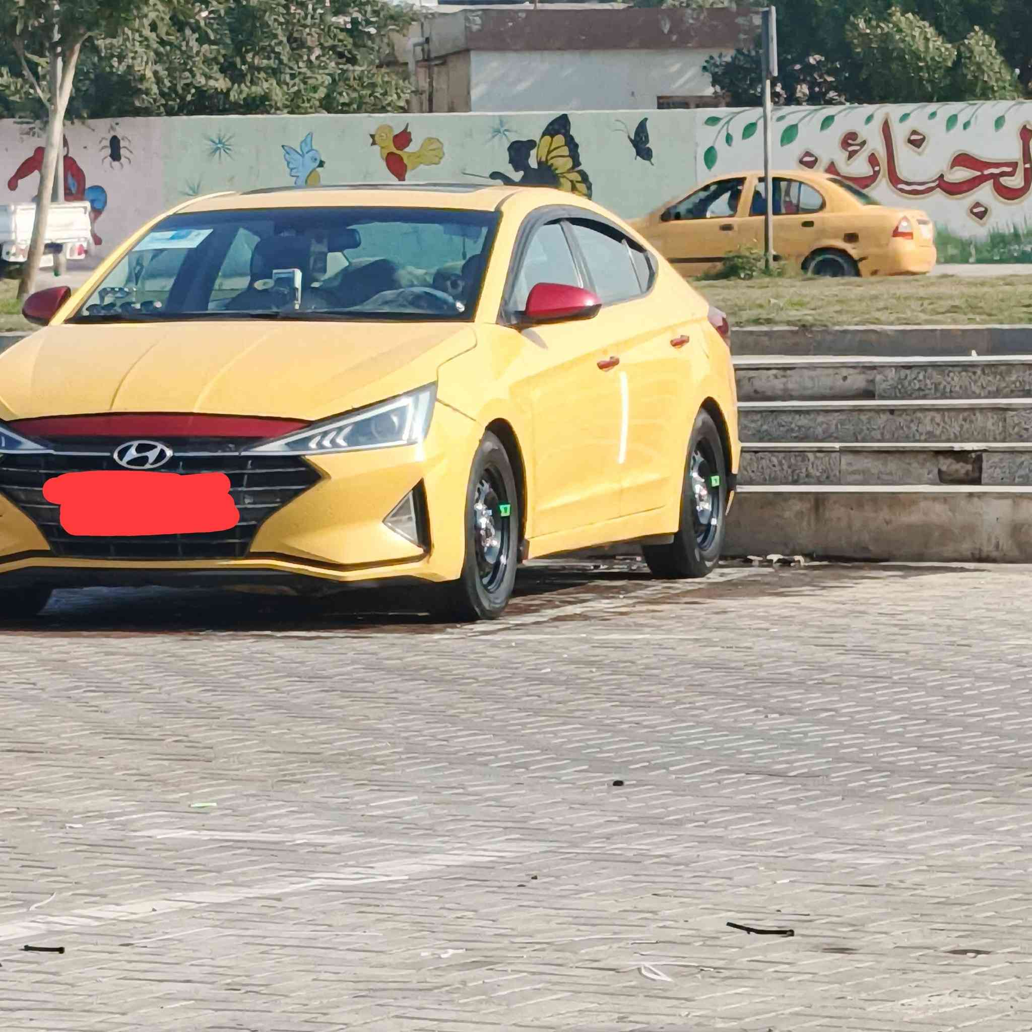 السلام عليكم الانتره فول واحد ع واحد موديل 19 فتحه بلقماره بصمه ردار سياقه ذاتية تدفئة تبريد بسمي رقم بغداد سنويه ماصاقطه مصفره هيئه سعر 135   حادثه بنيد وجوملغ مكاني كربلاء واتساب ***********
