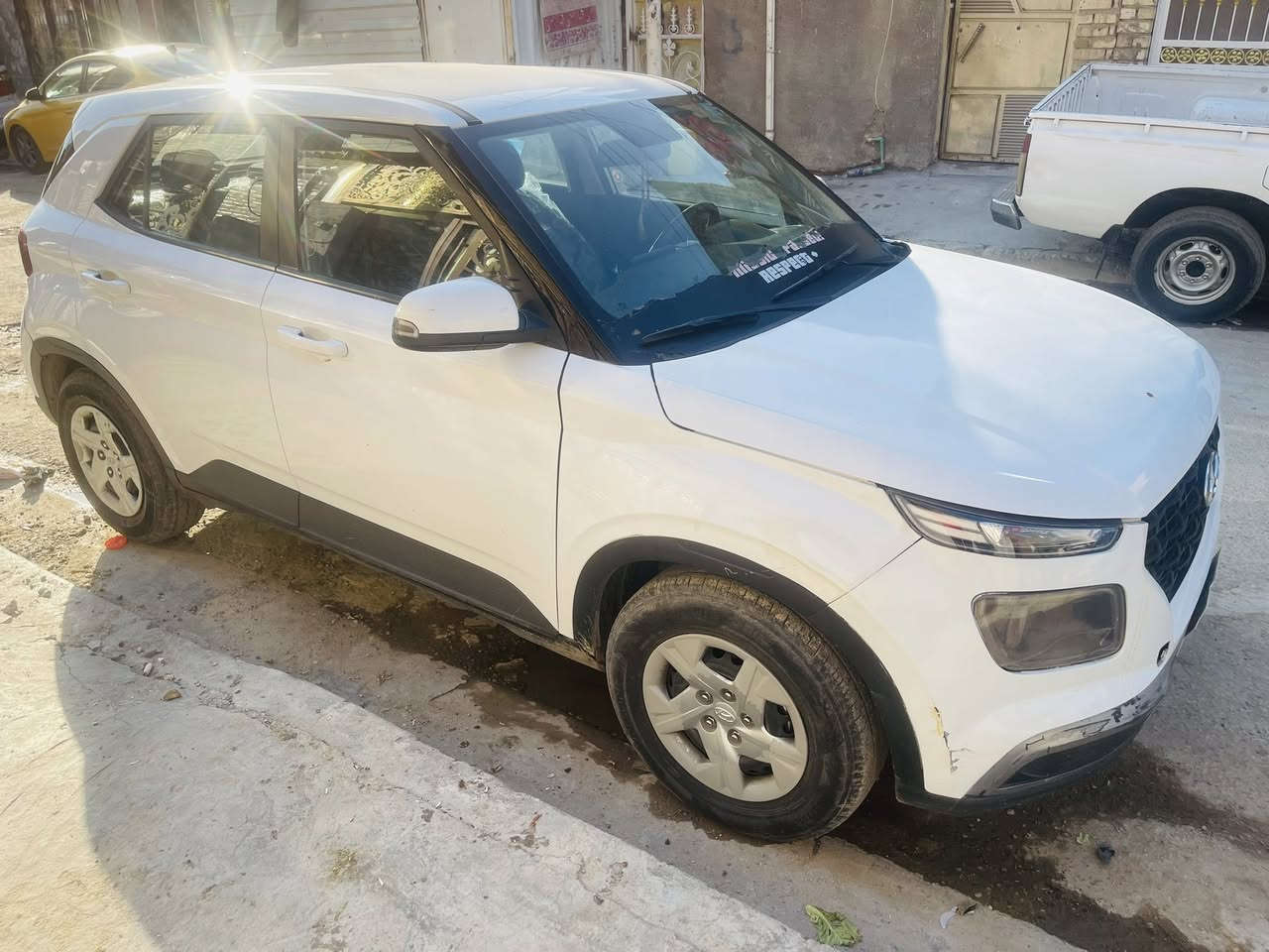 السلام عليكم
هونداي فينو مديل٢٠٢٢بسعر مناسب
رقم بغداد بسمي
حادث السياره جاملغ والبنيد مبدلات ومصبوغات
مواصفات رادار -تدفئه كشنات -تحكمات مقود -ومود درايف - شاشه وكامرن دواره- رادار امامي وتوقف ذاتي-  وتحديد مسار 
محرك 1600دبل نورل 
السعر خاص و
وتساب *********** 
خط.     ***********
 اي ستفسار خاص مفتوح
