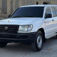 لاندكروز • ٢٠٠٤ • جلد اوتوماتيك