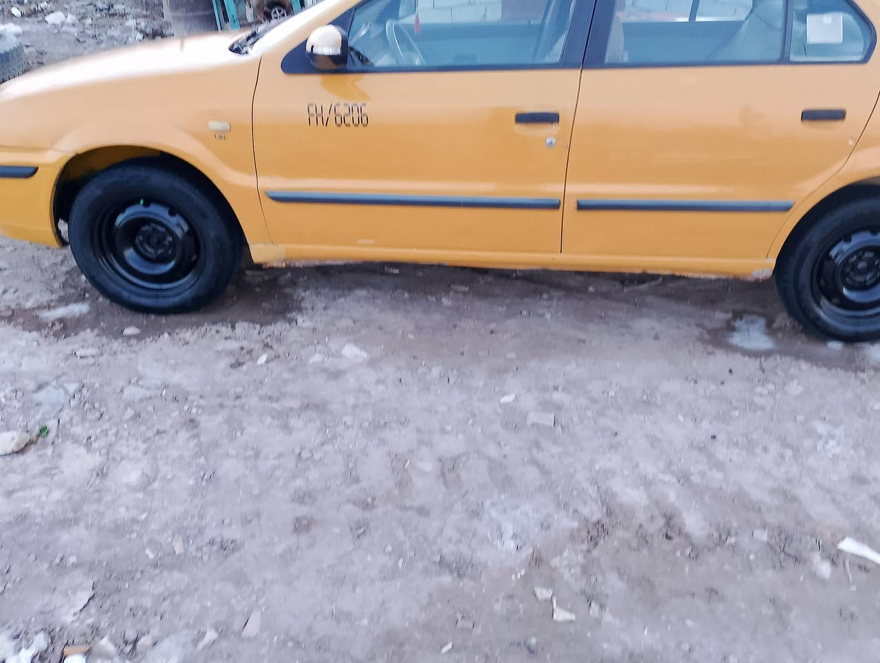 سلام عليكم ورحمه الله وبركاته سياره سمند موديل 12سنويه آل سبعه وعشرين تنتهي تخم تاير جديد حداديه امامي خلفي جديد مكينه كير مكفولات تبريد شغال سعر 35وبيه مجال قليل رقم بغداد تحويل ثاني يوم رقم هاتف ***********غير متواجد عل فيسبوك
