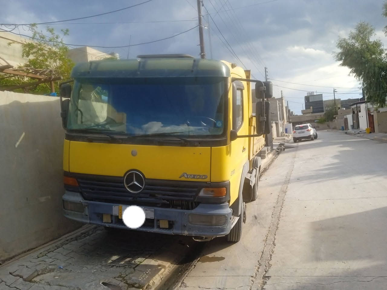 اتيكو قلاب للبيع 
موديل 2000
رقم كركوك مشروع وطني  بأسمي تحويل ثاني يوم 
السياره مكفوله  
تخم تغيرات كله جديد 
‏‪الارقم الاستفسار / ‏‪‏‪‏‪‏‪‏***********
سياره متواجده في كركوك 
سعر 150
