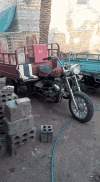 للبيع شغالات عوزهن ترتيب وحده اوراق والثانية سنويه ابيع شلع اثنينهن ب٧٠٠وبيه مجال الشراي يتصل ***********
