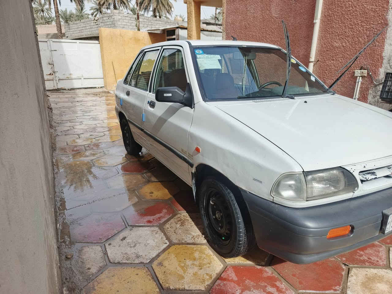 سلام عليكم سايبة البيع سيارة جاهزة وكاملة من كلشي سيارة كفالة من عدة طخات بارد 
نواقص السيارة مشط ستيرن 
والبور مال المشط
تخم تاير نقص نص عمر عمر جواهة 
غرفة ترتيب يرادلهة 
. تبريد شغال تتفئة شغالة سيارة الباقي كلة جاهز 
رقم نكليزي بغداد بسمي شخصين تحويل ثاني يوم 
مكان السيارة بغداد الشعلة ***********هاذة الرقم بي واتساب 
سعر السيارة 39وبيهة مجال وبيهة شغلات من تجي تشوف اكلك عليهن سعرهة 39وبيهة مجال موديل 2010
