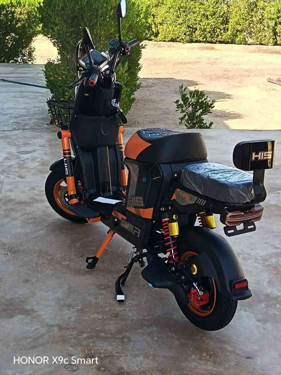HIS  x900 العالمية مستخدم شهر
-من ارقى انواع الدراجات حاليا من ناحية المتانة والسرعة والشلعة 🔥

الملف 2000 قوي جدا

السرعة في العداد 118 وبالتطبيق 70 حقيقي , 4نمرات

الدراجة كلشي بيها من اشاير ونشرات وعدسة زينون عالي وناصي 

بيها نظام البگ الرجوع

بيها نظام تثبيت السرعة 

نظام بريكات دسكات 

نظام دبلات حقيقي

بيها اشاير يمين ويسار ودبل اشارة

بيها نظام الشاشة يظهرلك ( السرعة ، الشحن ، الكيلومتر ، ونظام كشف الاعطال ، وعدد النمر )

ايضا بيها نظام البايدر في حال خلصت شحن تكدر تستخدم البايدر 🔥

الدراجة بيها 5 بطاريات اصلية

بالشاشة يطلع 72v قوة البطاريات تمشيك مسافة طويلة ومناسبة جدا عن تجربة .

مكاني صلاح الدين تكريت. 

السعر خاص


**إذا كنت صاحب هذا الإعلان وتريد حذفه لأي سبب، رجاءا أرسل رسالة إلى الدعم الفني**