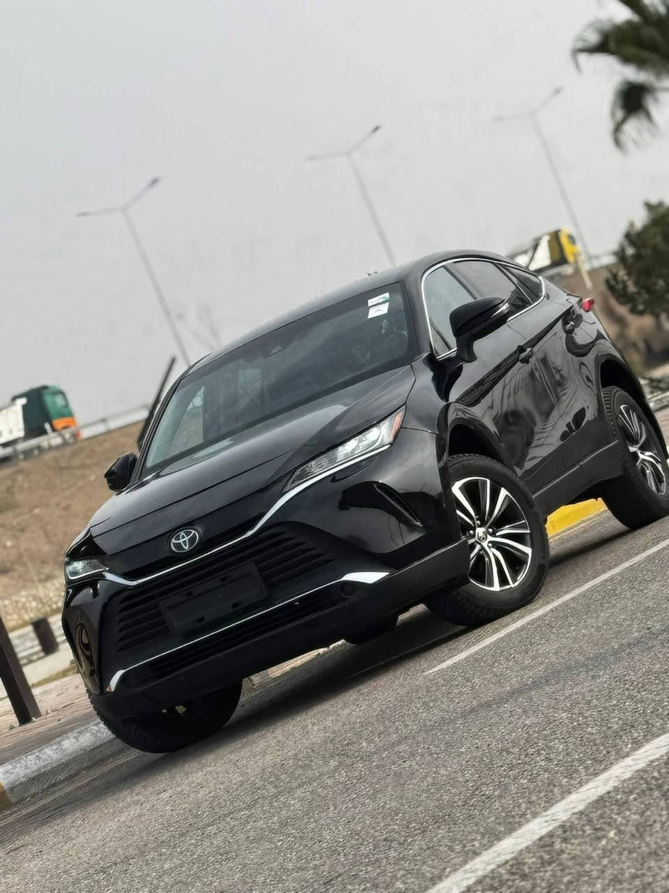 فينزا 2024 LE
مكينة 2500 هايبرد  
🔹 المواصفات:
 • مري شفط كهربائية
 • نقطة عمياء
 • رادار أمامي وخلفي
 • حساسات محيطية
 • توقف ذاتي
 • مانع انزلاق (Traction Control)
• كشنات قماش مخمل وسيارة مدوشمه 
 • كشنات كهربائية مع خزن ميموري
 • شاشة مع نظام كار بلاي
 • كاميرا 
 • الجنطة كهربائية + حسّاس قدم
 • ستيرن كهرباء + تدفئة
 • شحن لاسلكي
 • أوتو هولد
 • هند بريك إلكتروني ببصمة
 • ترحيب ذكي خارجي + داخلي + في المرايا
 •  أبواب بصمة 
 • مراية وسطية تعتيم تلقائي
 
⸻
🚨الضرر بنيد صبغ وباب بي تكحيل فقط وكل غراضها بلادية

السعر : 195$ 
🚨مكانها الفلوجة
***********
