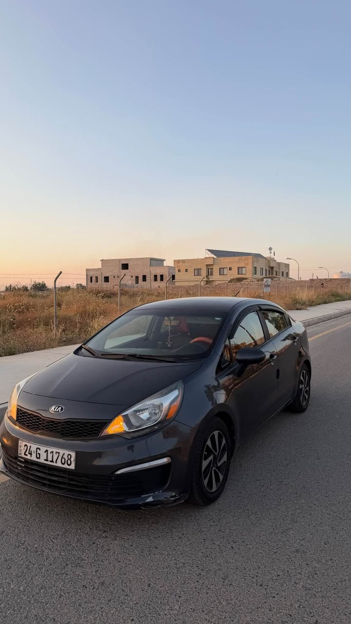 Kia rio 2016 
لون نفطي 
ماشية 89km
ضرر قطعة وحدة وتعديل شبر بارد ب باب السكن 
بجم كبس 
سيارة نظيفة 
كامرة خلفية وحساسات
سنوية وهزة جديدة 
مكان السيارة الموصل 
سعر ١١٦
للاستفسار *********** موصل, نينوى
