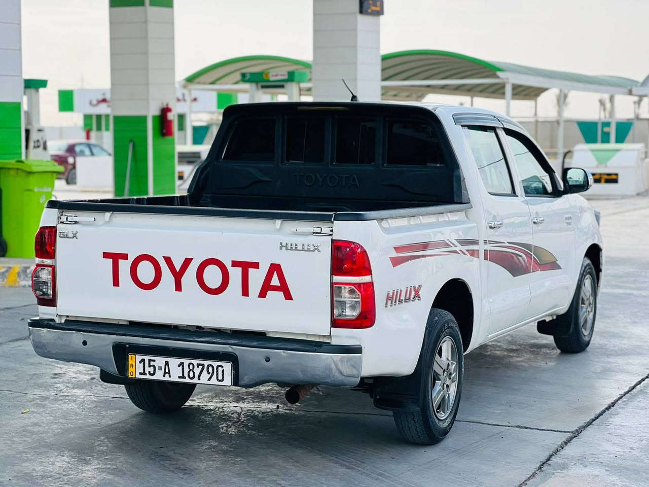 السلام عليكم. للبيع تويوتا 2012.   سعوديه   رقم انبار شرطه تحويل.  اوتوماتيك .    سياره جديده محرك كير صدر تبريد كله جاهز        بيها باردات شبرا والباقي مقفول كفاله عامه ة  مواصفات السعودي معروفه. السعر 180 بيها مجال للطيبين      مكان السياره فلوجه حي العسكري. رقم الهاتف ***********
