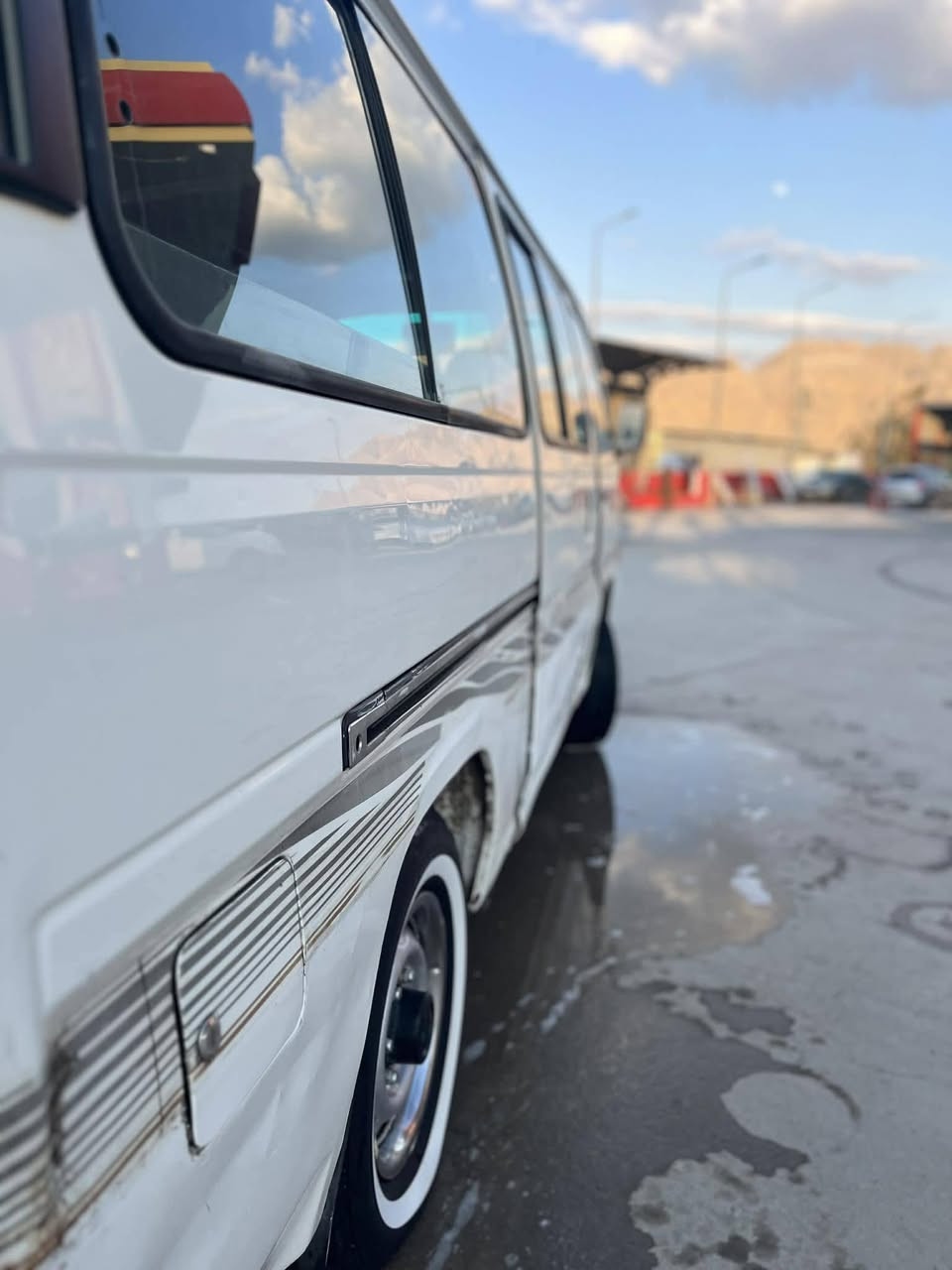 نیسانن 2001 ئاڕم سلێمانی مەکینەی تازە تەعمیرە خازو بەنزین سحری 55 گەڵاو کەمێ مەجال ***********
