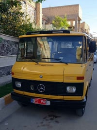 شاحنات • بدون وصف • تواصل