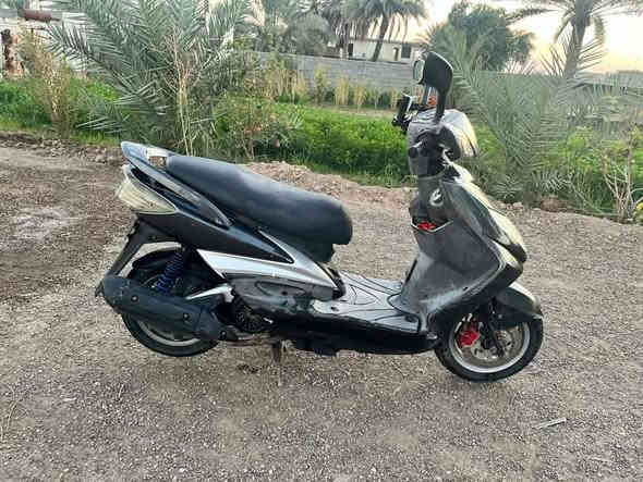 سلام عليكم دراجه سكنس فحل للبيع دراجه حلوه مكينه خير من الله دراجه يرادلهه زنجيل فقط كهرباىيات كلهه شغاله دراجه كفرات كفاله دراجه مداريه بانزين محسن ودهن موتل دراجه بيهه مكينه تشك الكاع شلعه ومعدل سعر 700 وبييه مجال مكاني بغداد الشعب وهاذا رقمي ***********
