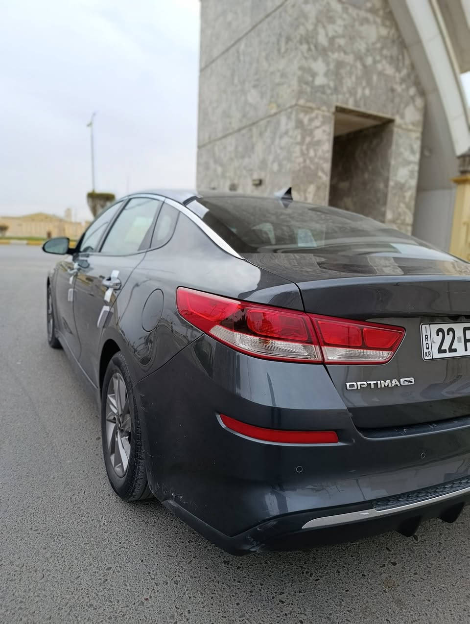 اوبتما 2020 أمريكي فئه FE
السيارة كلش نظيفه واي نقص مابيها  
 بيها قطعتين بنيد وجاملغ مبدل بلادي 
صدر خلفي امامي جديد 
تبريد تدفئه شغال
كهربائيات كلها شغاله 
محرك  4 سلندر 2400 GDI ماشية117ميل وقابل للزيادة 
مواصفات FE رادار حساسات تحكمات 
مثبت سرعة مانع اصطدام 
3 وضعيات قيادة  سبورت. ايكو. عادي 
ارقام اربيل جديد سنويه 27
 بسمي شرط التحويل بدون وكاله 
مكان السيارة الانبار. فلوجه 
السعر 150 ورقه وبيها مجال 

 ***********
***********
