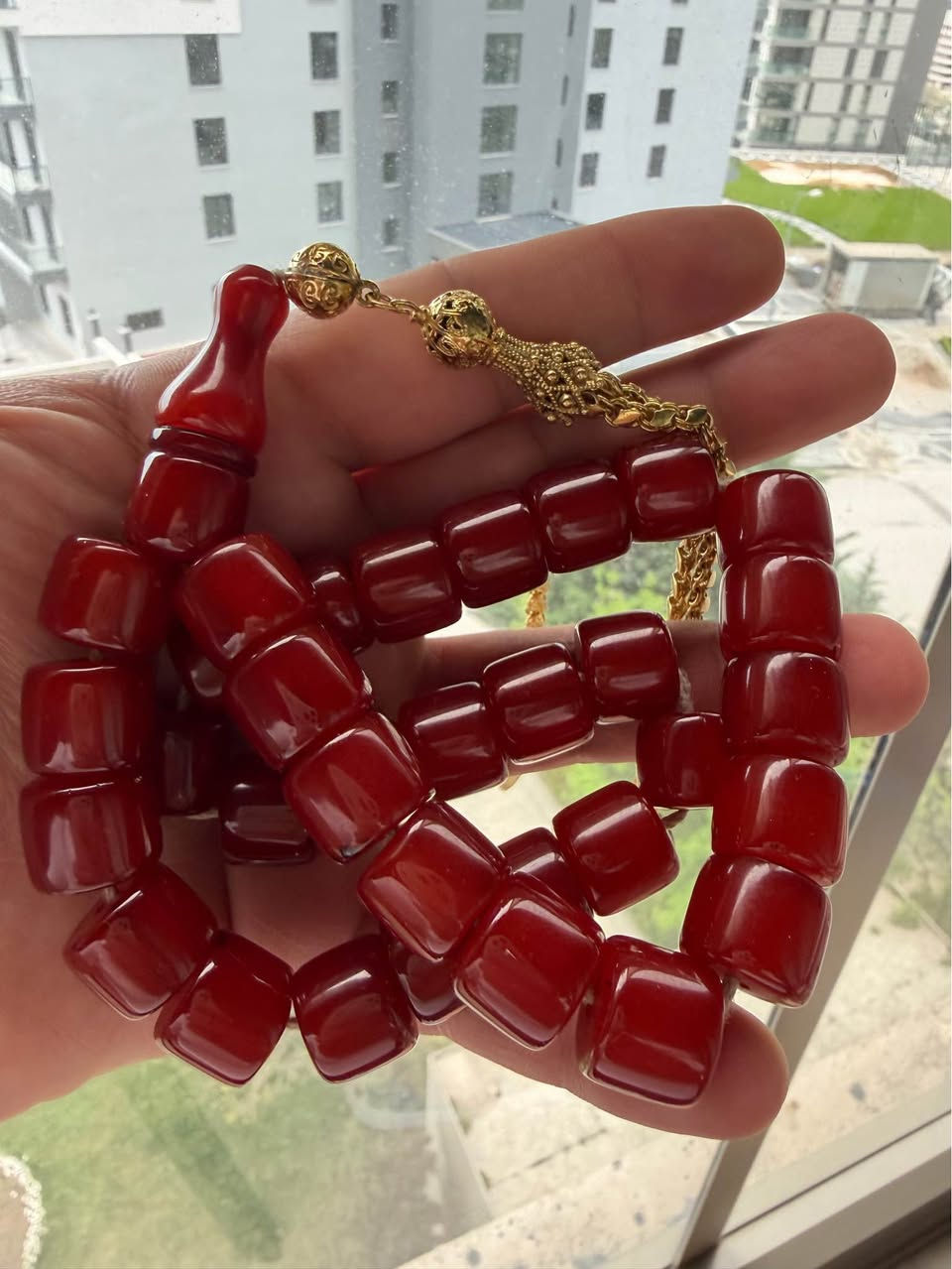 Osmanlı sıkma Püskül hariç 94 gram
Ürün 80 yıldır ailemizdedir. Piyasa ürünü değildir, antika değeri vardır. Her ekspertize açıktır. Püskül satılık değildir. Pazarlık yoktur, fiyat sondur. Çankaya, Ankara


**إذا كنت صاحب هذا الإعلان وتريد حذفه لأي سبب، رجاءا أرسل رسالة إلى الدعم الفني**
