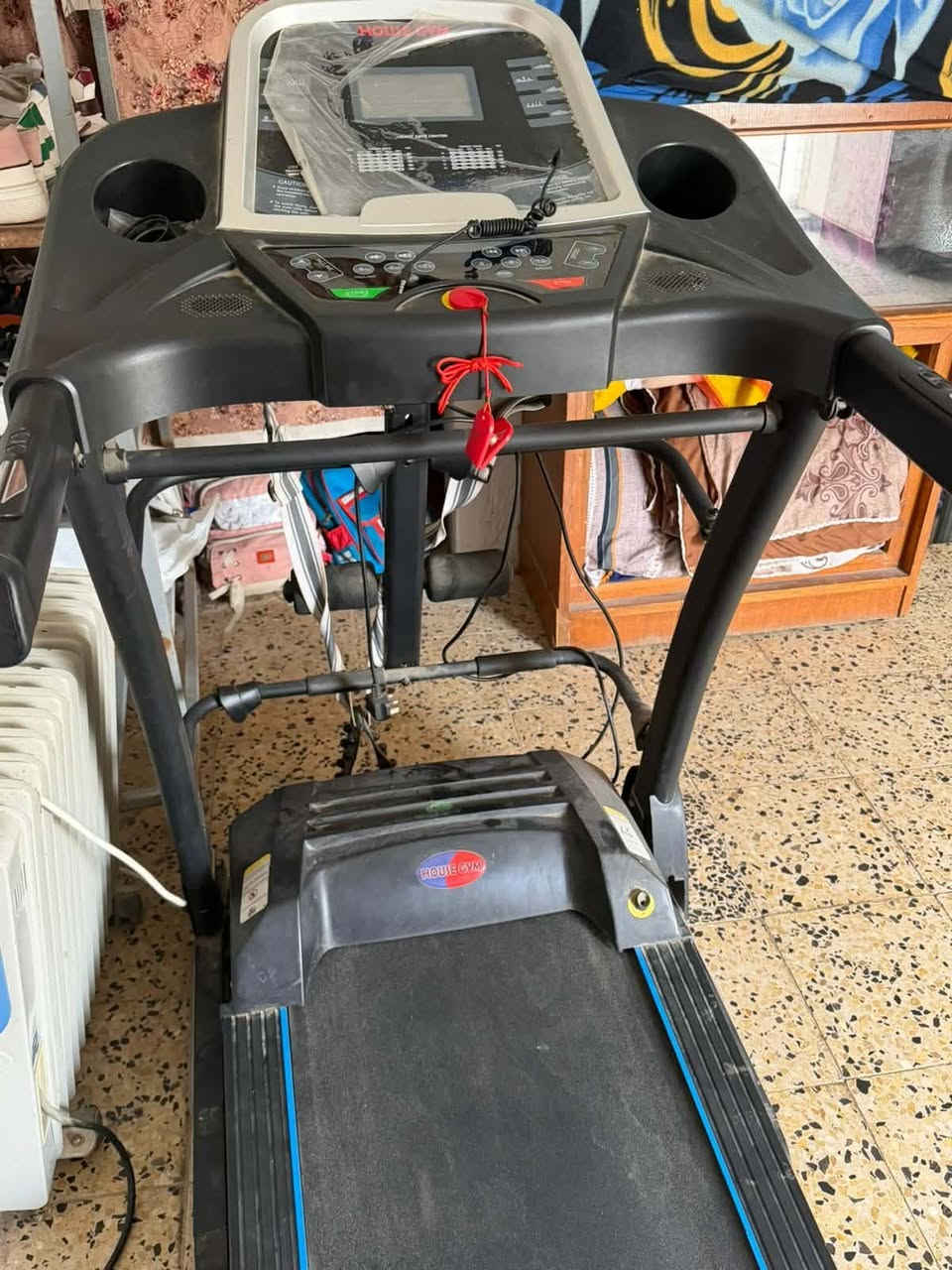 جهاز جري بعده اخو الجديد للبيع السعر 500 وبي مجال مكانه فلوجه قرب جامع التقوى *********** يتحمل وزن 250 /260
