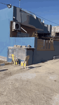 بيت للبيع موقع شلالات الموصل قرب كلية النور 
200 متر البيت متروك مامسكون. البيت طابق واحد يتكون من غرفتين نوم هول استقبال وصحيات ومطبخ كراج سند زراعي 25حق التصرف سند ابيض وصل تمليك من المالك  قريب على شارع العام موقع 🔵مميز جدن #السعر65مليون 6⃣5⃣ البايع مايعارض ويا بيوت يريد يبيعو نقد مو بلقسط الاستفسار اكثر تواصل على هاذا الارقام
*********** 
***********
 #المتابعين #الجميع #عام #عقارات 
 ياالله يسر ولا تعسر يارب 🙏🤲 إشارة الأصدقاء
