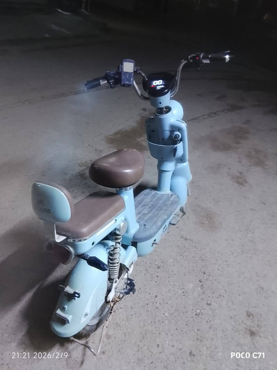 السلام عليكم دراجة شحن بيهة واد او اثنين عاطلات السعر 250وبيهة مجال بصيط التواصل وا ***********
