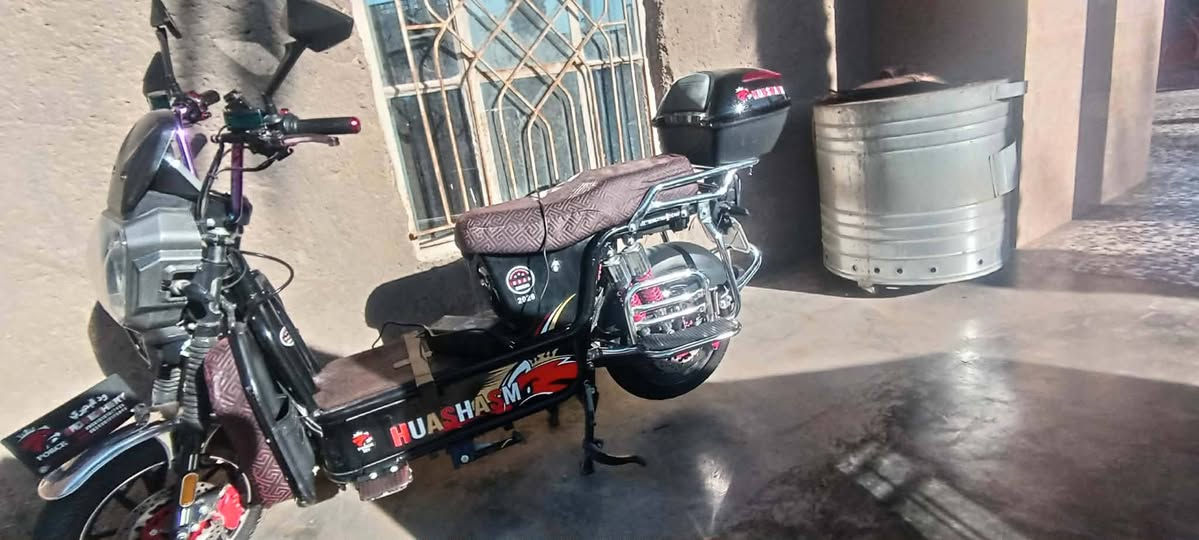 مكلفه بنشر
موديل 2026 مستخدم قليل 6 بطاريات بعده جديد وياه 2 سويج 2 بصمه سماعه داخليه صوتها عاليي شاحنه مالته الاصليه...  استعمال شهرين.  سعر 850بي مجال 
 مكان هيت ناحية المحمدي.  للاستفسار رقم خاص @


**إذا كنت صاحب هذا الإعلان وتريد حذفه لأي سبب، رجاءا أرسل رسالة إلى الدعم الفني**