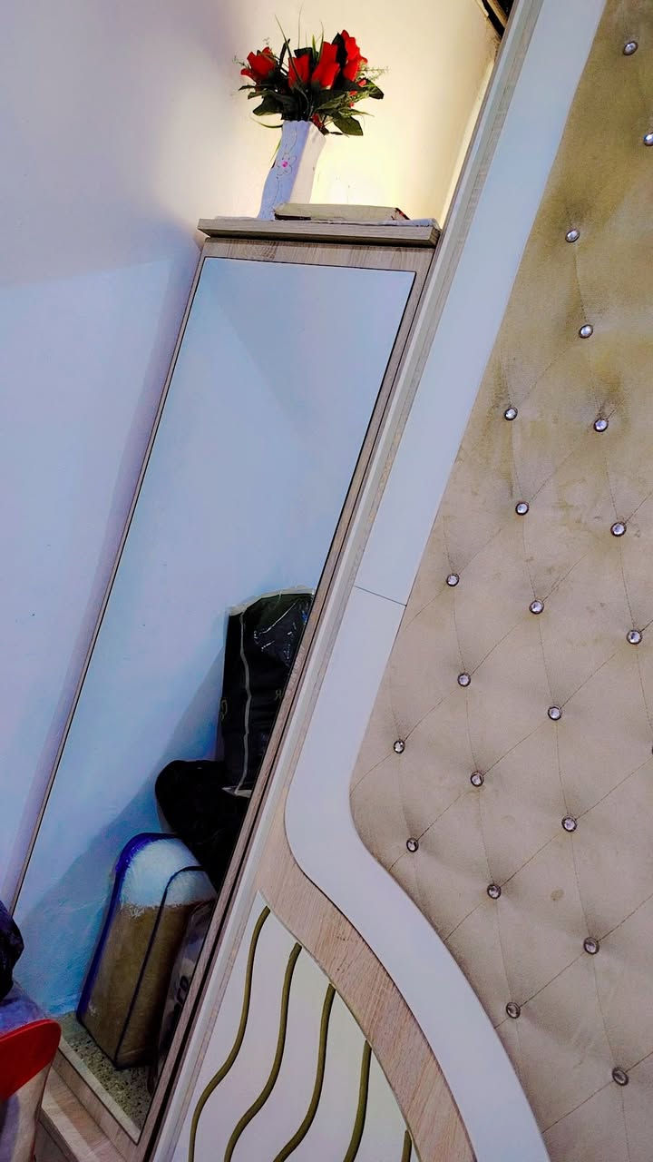 غرفه تركيه للبيع ٧ قطع


**إذا كنت صاحب هذا الإعلان وتريد حذفه لأي سبب، رجاءا أرسل رسالة إلى الدعم الفني**