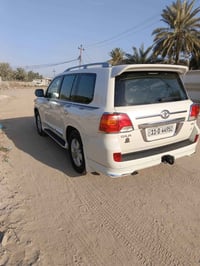 لاندكروز بريم • ٢٠١٤ • رقم بغداد