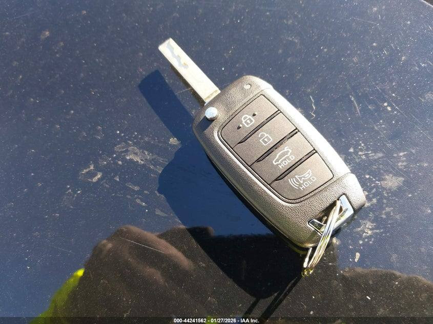 كار سنتر _ Car Center للمزاد الامريكي

للبيع 🚘

Hyundai elantra SE. 2025 💞

📍عداد المسافة : 7.000
✅ حالة السيارة : تعمل وتسير

السعر : 7.375 🔥

العنوان : واسط _ الكوت _ شارع النسيج _ مجاور المعهد البريطاني

📞 للاستفسار :

*********** ( كرار العبيدي)
*********** ( حمزه فائز)
