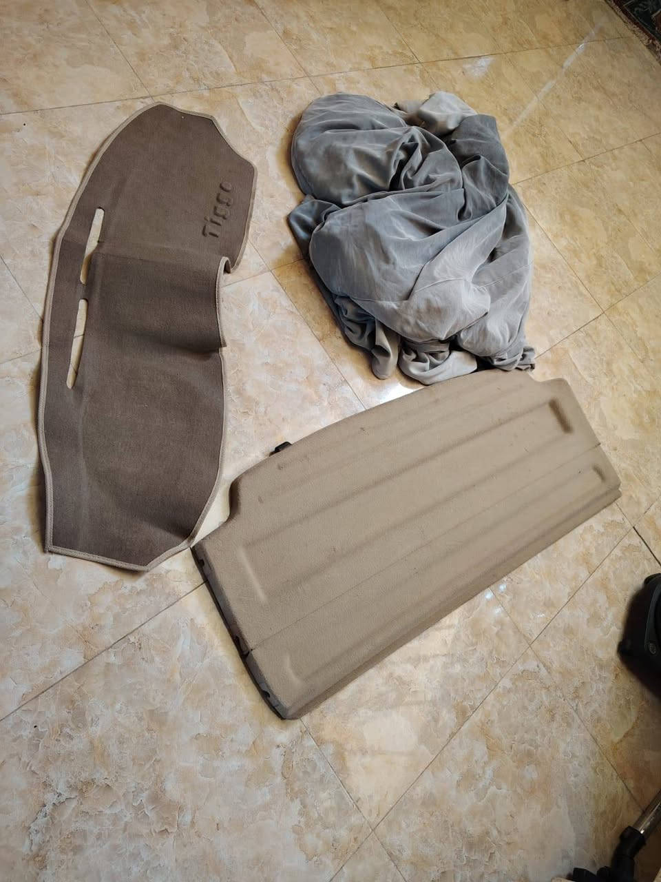 غراض تيكو للبيع
جادر +غطه دشبول +كفر جنطه
الاتصال على الرقم
***********
