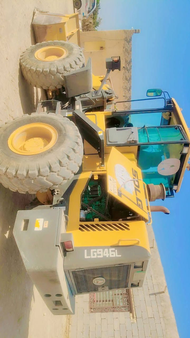 سلام عليكم شفل LGحجم 46مكينة اخت الباكيت مكفولة كفالة عامة مداور ثاني يوم السعر 4وبية مجال اتواصل علرقم.              ‏‪0 772 642 9942‬‏
