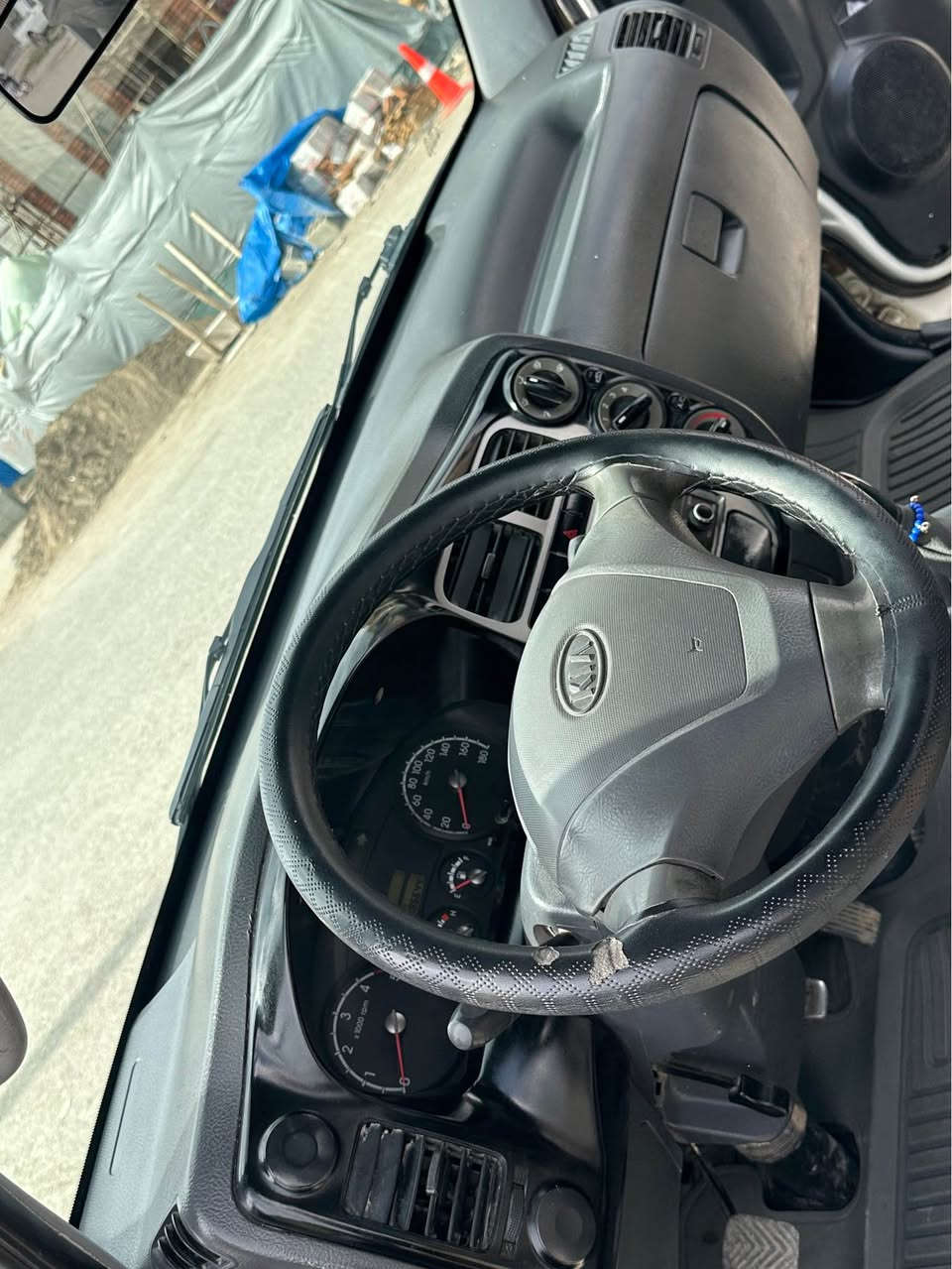 کیا مۆدیل ٢٠١١ بۆیاخی نیە سنەوی تازەیە تا ٣١ مەکینەو گیرو ئەگسلی و شەنصی بەشەرت سعری ١٠٩ رەقم تەلەفون ***********/*********** السليمانية, العراق
