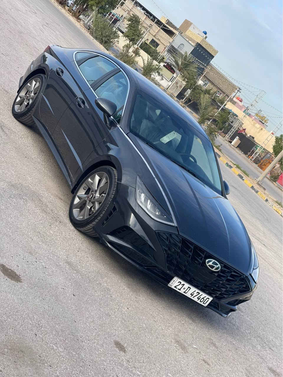 هونداي سوناتا 2022 وأرد امريكي رقم سليمانيه دولي 
حادثها بنيد وجاملغ امامي ايمن فقط بدون داخل شواصي سليمه وبالعراق بيبان صوب السايق بيها آثار حالوب
رقم الشاصي وصوره الحادث بالمنشور
كير محرك حداديه تبريد مكفولات تخم تاير جديد
باسم كردي تريد وكاله او تحويل سنويه وهزه جديده 
العنوان النجف ***********
السعر 142  وبيها مجال للشراي النجف, العراق
